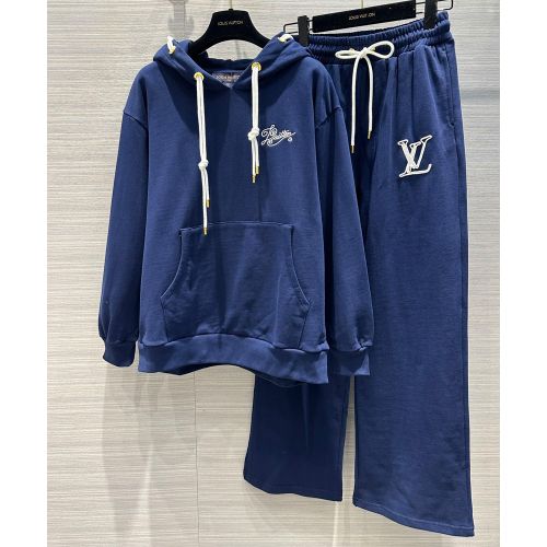 Louis Vuitton Women's Sports Sweatshirt And Sports Pants Set 